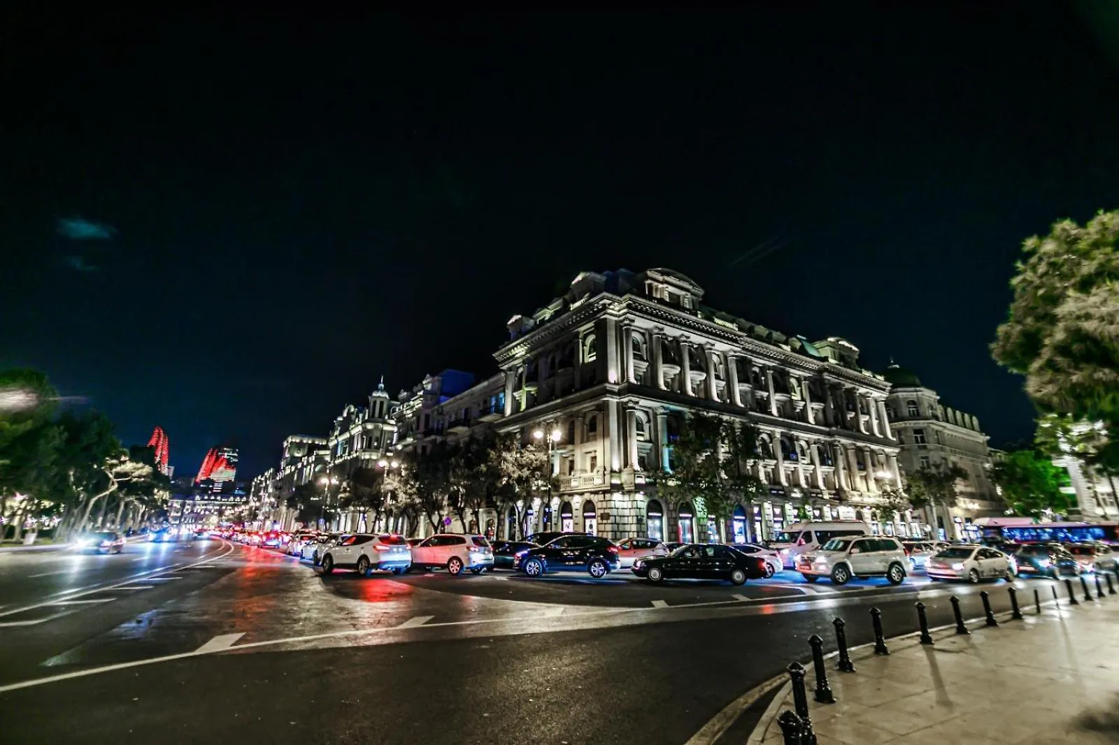 Apartment Emporio Baku