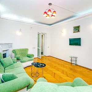 In Boulevard 17 Апартаменты